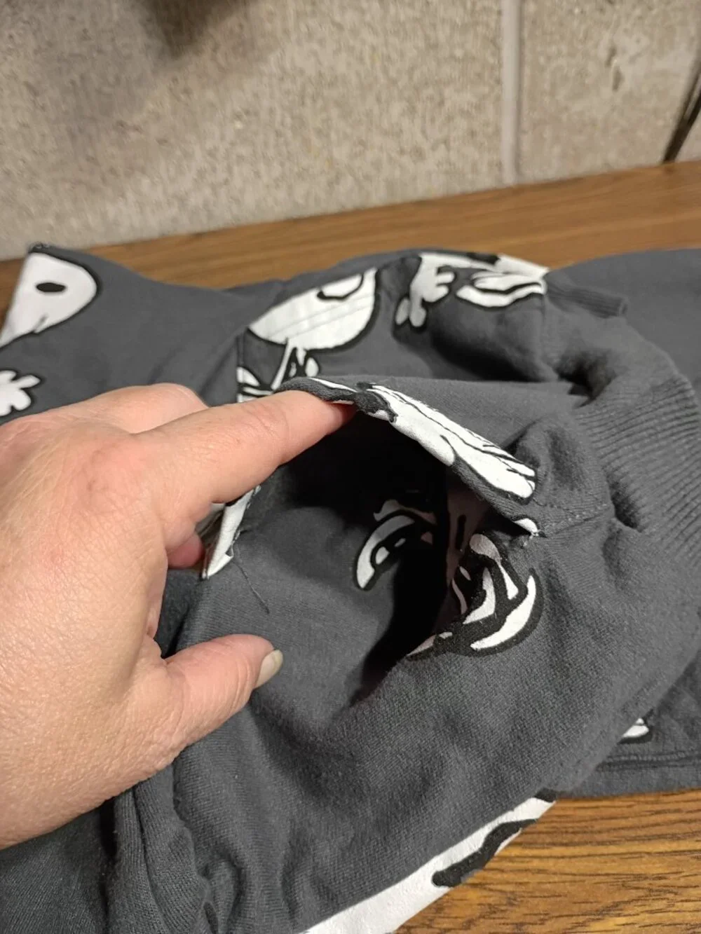 Peanuts snoop sweatshirt